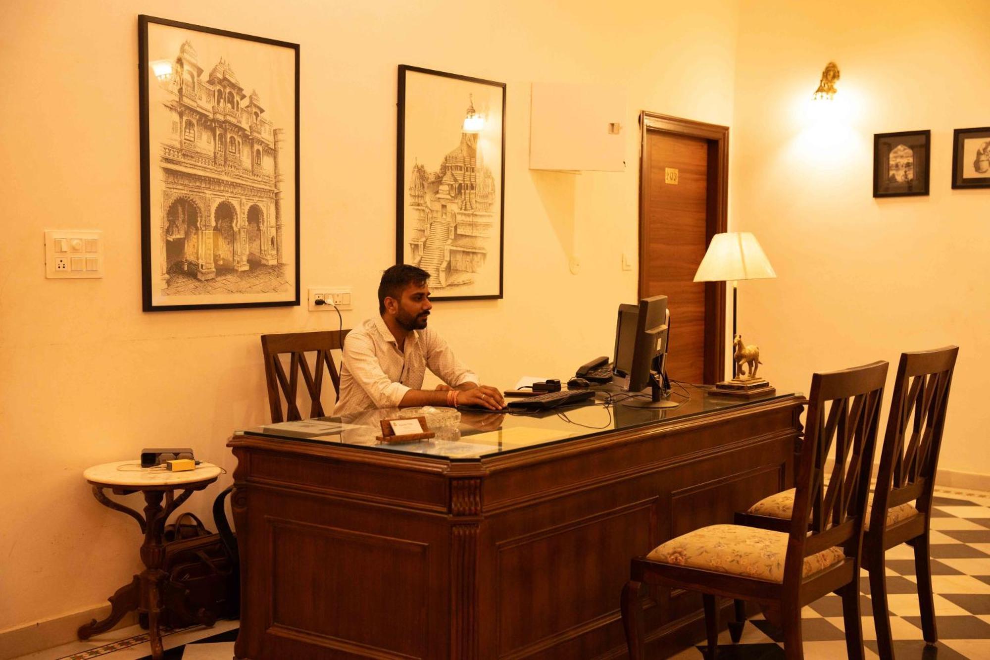 Hotel Karohi Villa Udaipur Exterior photo