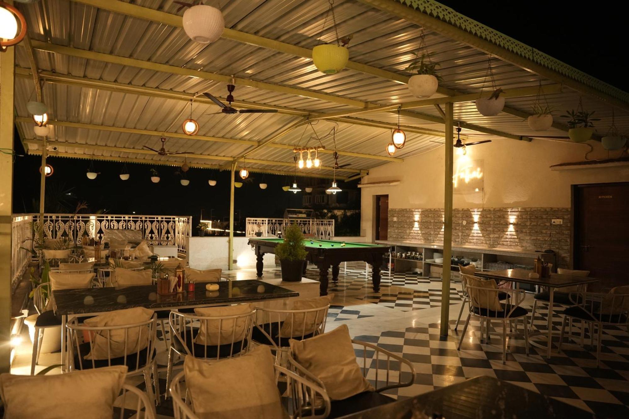 Hotel Karohi Villa Udaipur Exterior photo