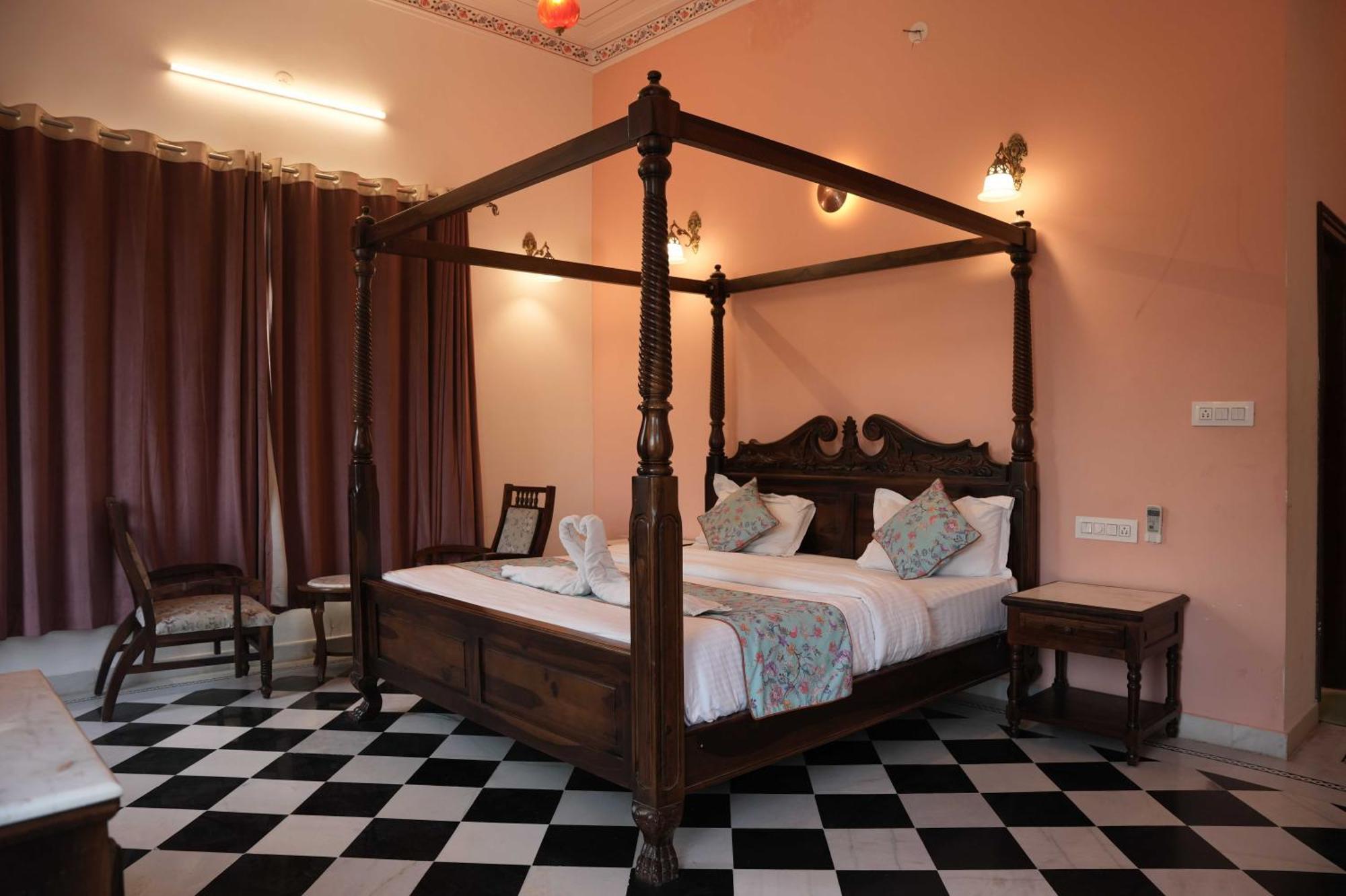 Hotel Karohi Villa Udaipur Exterior photo